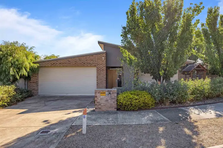 3 Doherty Close, Mount Clear VIC 3350