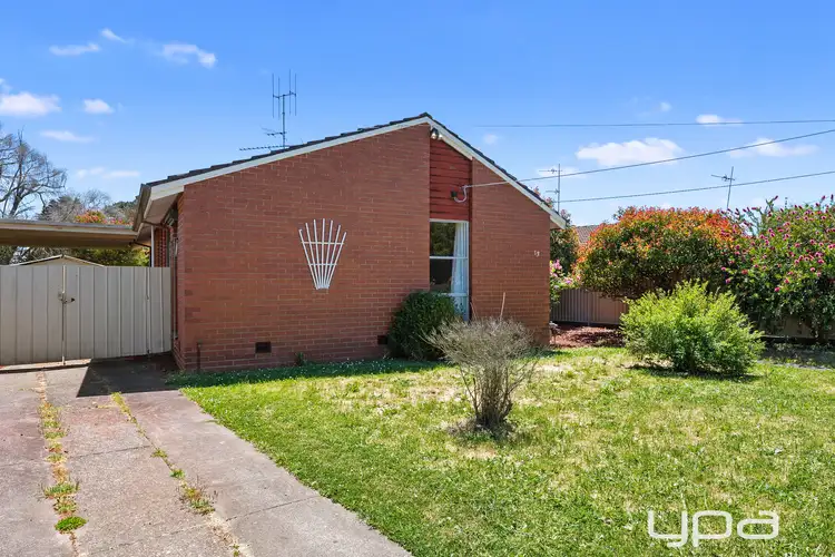 13 Clematis Avenue, Wendouree VIC 3355