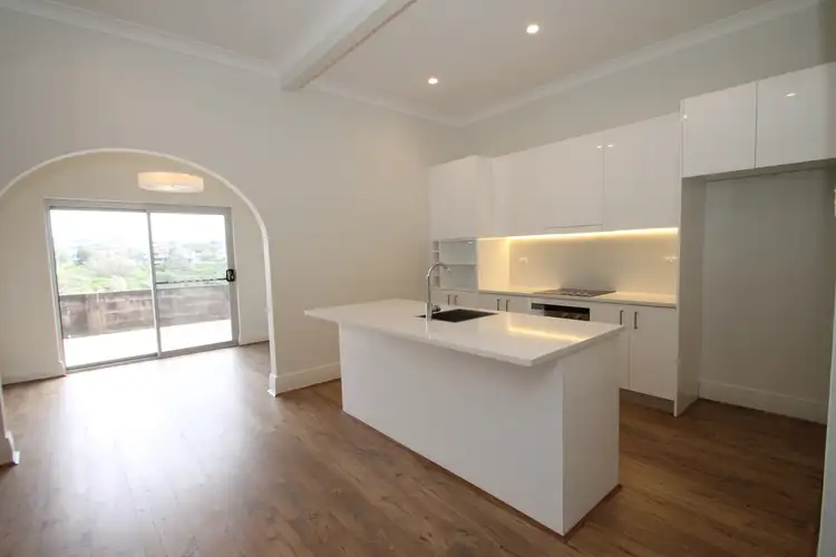 1/30 Moore Street, Coogee NSW 2034