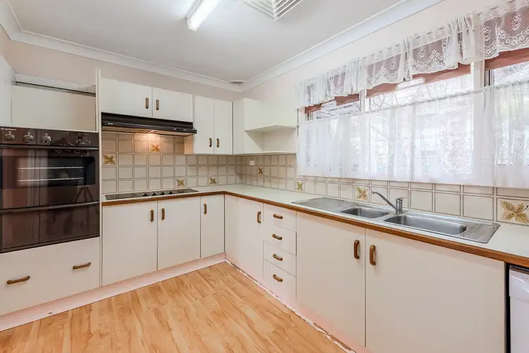 48 Western Avenue, Blaxland NSW 2774