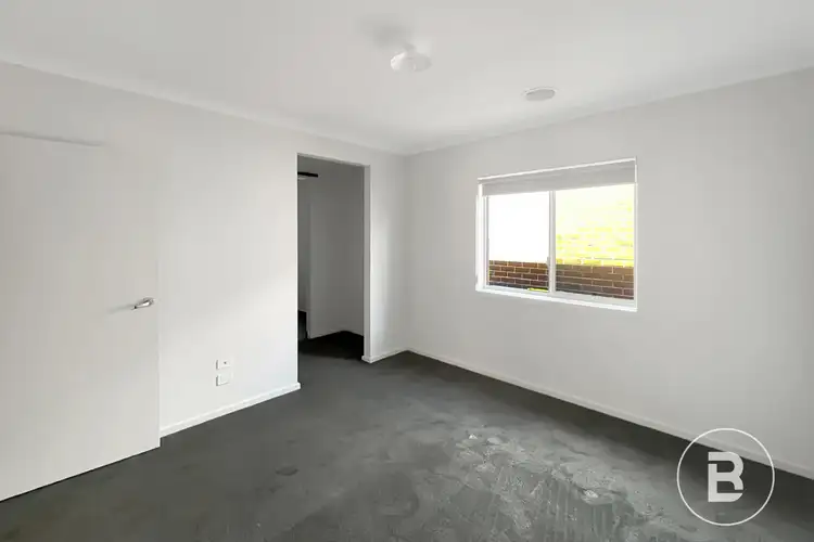 Fifth view of Homely house listing, 90 Verdale Drive, Alfredton VIC 3350