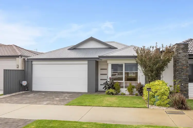 58 Greensand Promenade