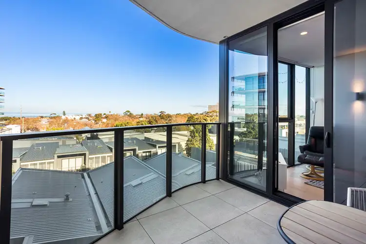 514/29 Waterline Place, Williamstown VIC 3016