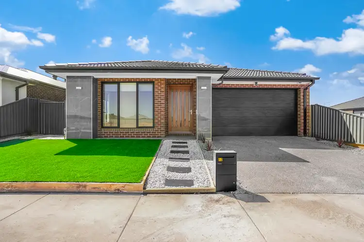 12 Cruz Road, Winter Valley VIC 3358