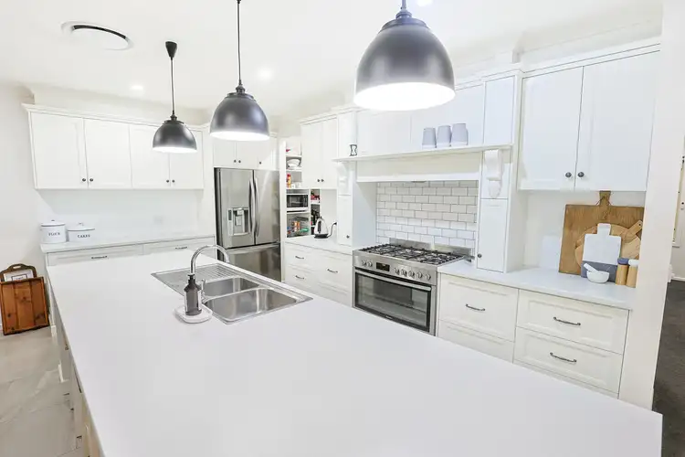 Sixth view of Homely house listing, 2 Verdi Boulevard, Irymple VIC 3498