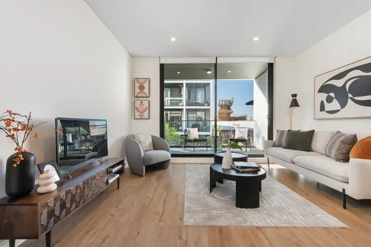 206/326 Marrickville Road