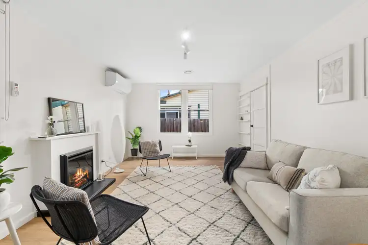 Second view of Homely house listing, 3 Billingsley Court, Morwell VIC 3840