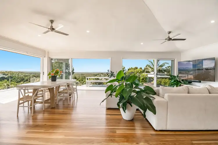 8 Unara Parkway, Cumbalum NSW 2478