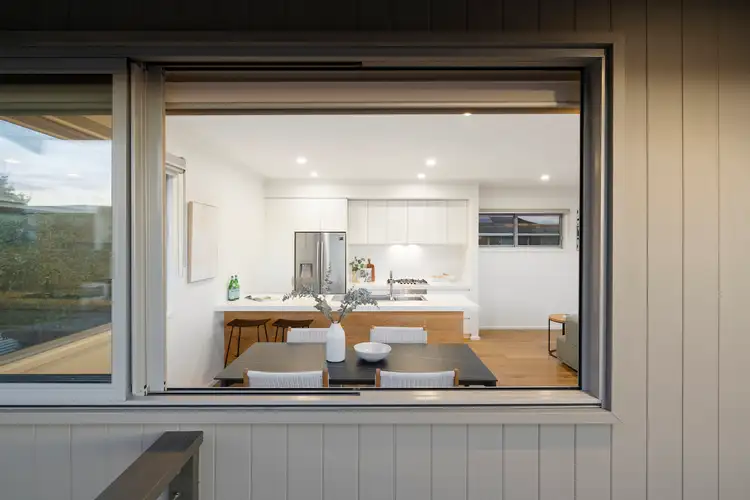 Fifth view of Homely townhouse listing, 1/10 Roycroft Avenue, Aspendale VIC 3195