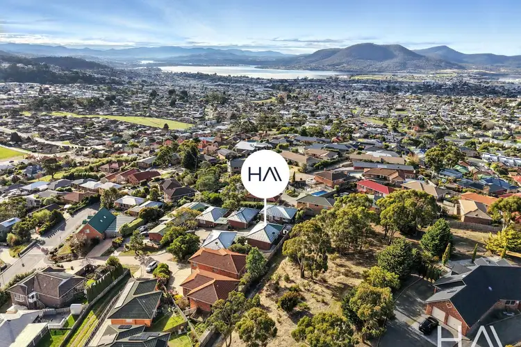 Main view of Homely unit listing, 2/2 Lucia Court, Glenorchy TAS 7010