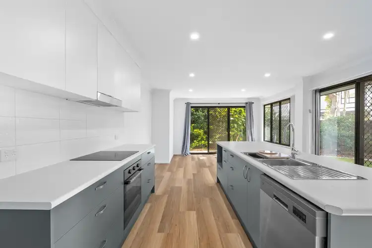 19/21 Boongall Road, Camp Hill QLD 4152