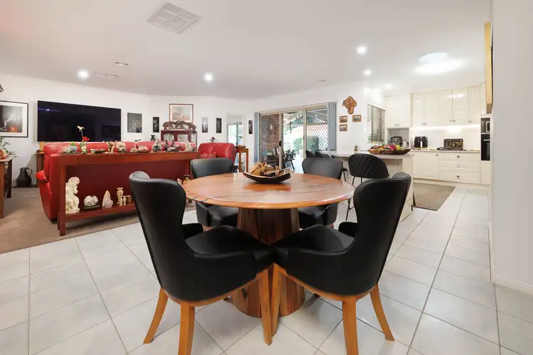 Fourth view of Homely house listing, 10 Parkfield Drive, Wodonga VIC 3690
