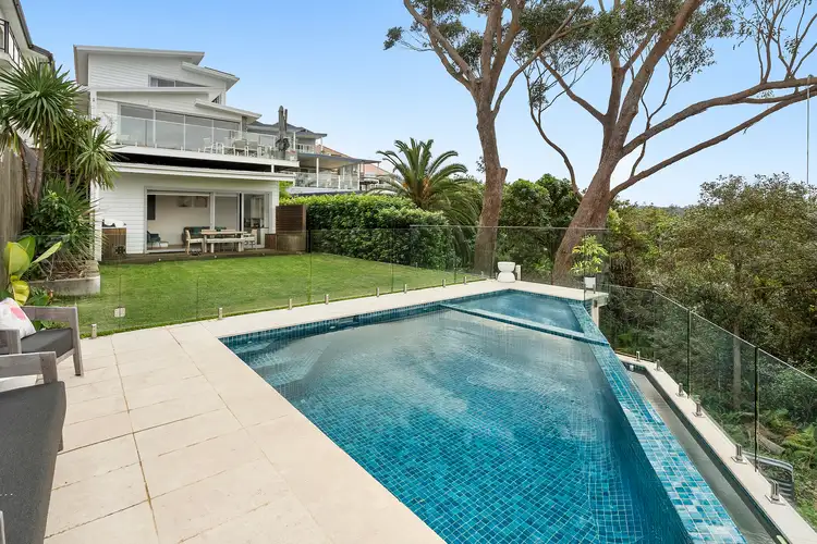 9 Horning Parade, Manly Vale NSW 2093