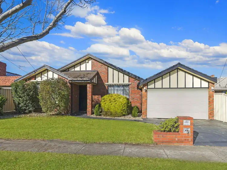 9 Lamina Avenue, Mill Park VIC 3082
