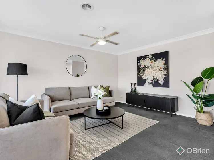 Second view of Homely house listing, 2 Cootamundra Court, Werribee VIC 3030