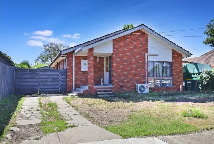 2 Maynard Place, Kings Park VIC 3021