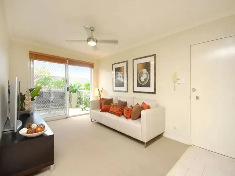 15/7 Main Avenue, Coorparoo QLD 4151