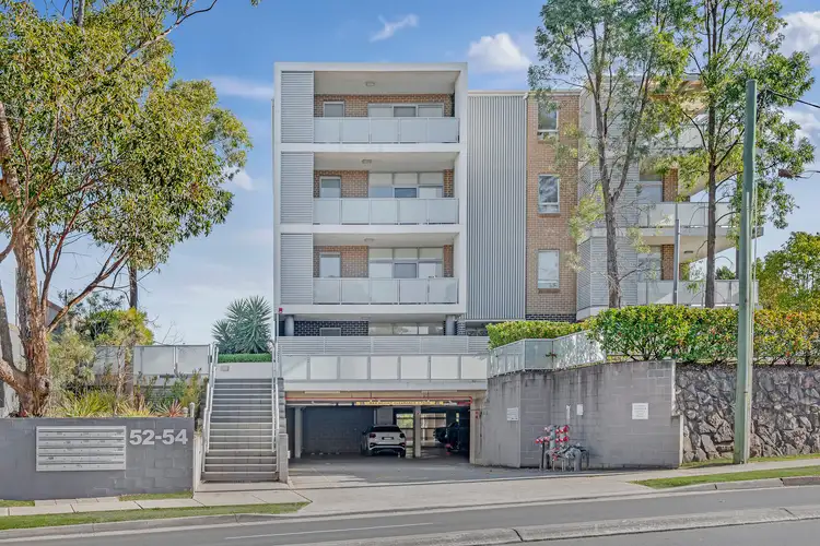 4/52-54 Old Northern Road