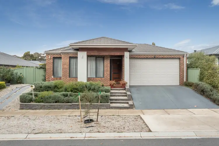 10 Inverness Drive, Junortoun VIC 3551