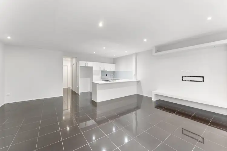 8/148 Cavendish Road, Coorparoo QLD 4151