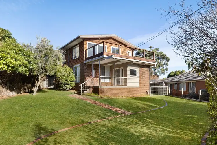 7 Fairway Crescent, Mccrae VIC 3938
