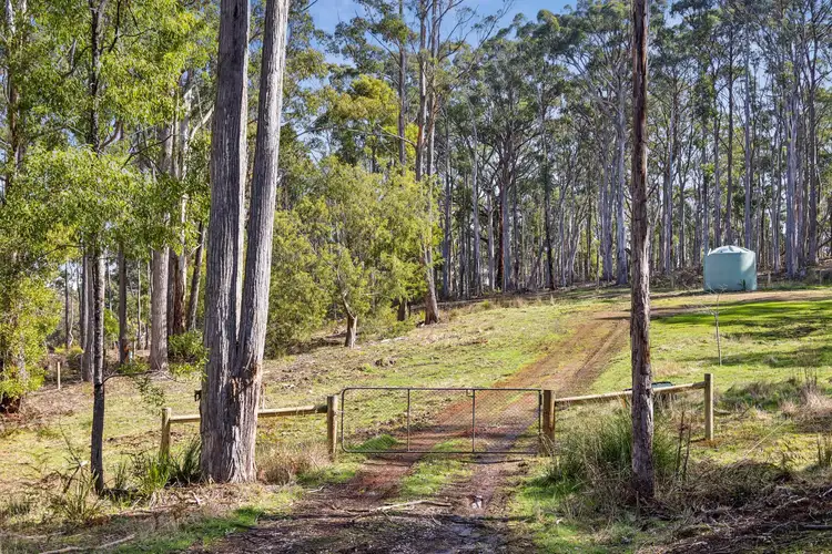 75 Back Settlement Road, Korweinguboora VIC 3461
