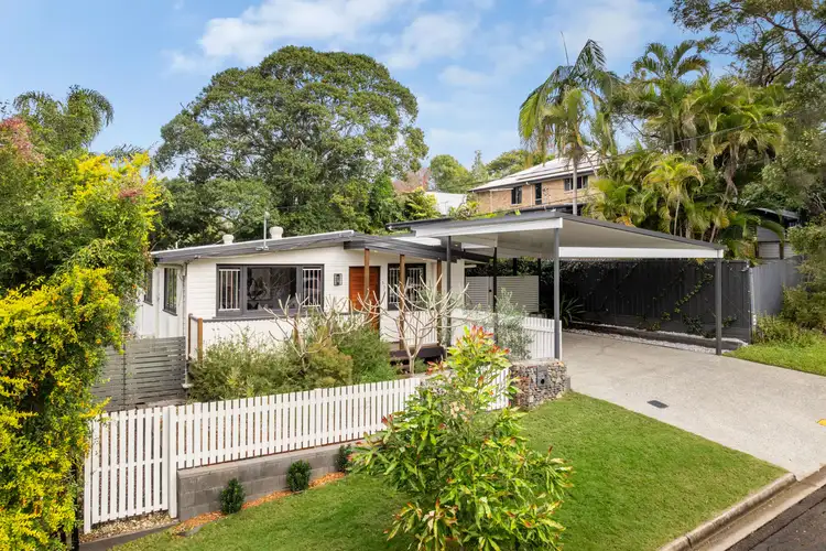 35 Lentara Street, Kenmore QLD 4069
