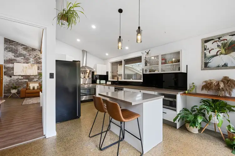 7 Nayook Grove, Happy Valley SA 5159