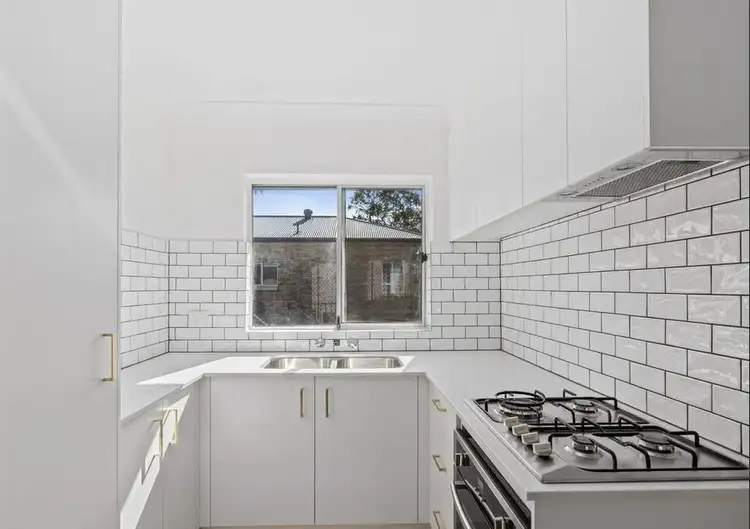 6/161 Muir Street, Labrador QLD 4215