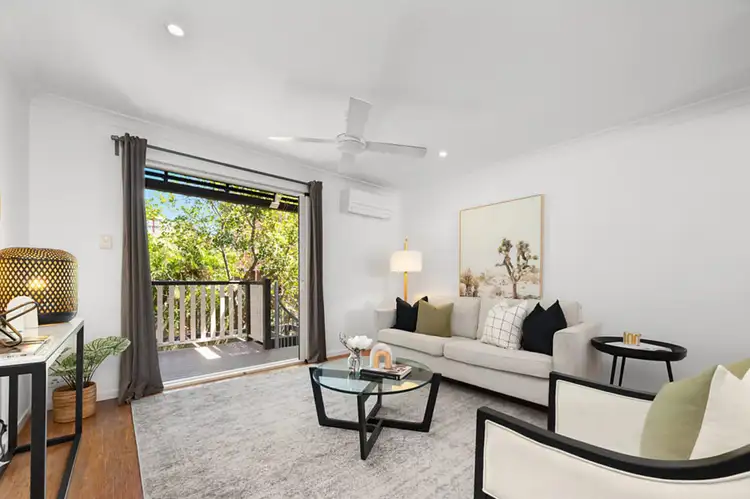 Second view of Homely apartment listing, 5/23 Elliot Street, Kangaroo Point QLD 4169
