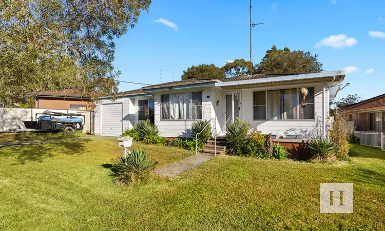 4 Resthaven Avenue, Charmhaven NSW 2263