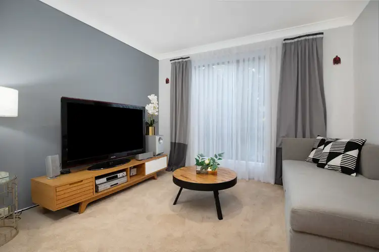 Fifth view of Homely house listing, 1 Somerset Drive, North Rocks NSW 2151