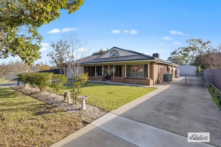 111 High Street, Howlong NSW 2643