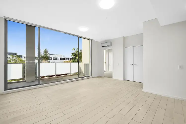 121/1-39 Lord Sheffield Circuit, Penrith NSW 2750