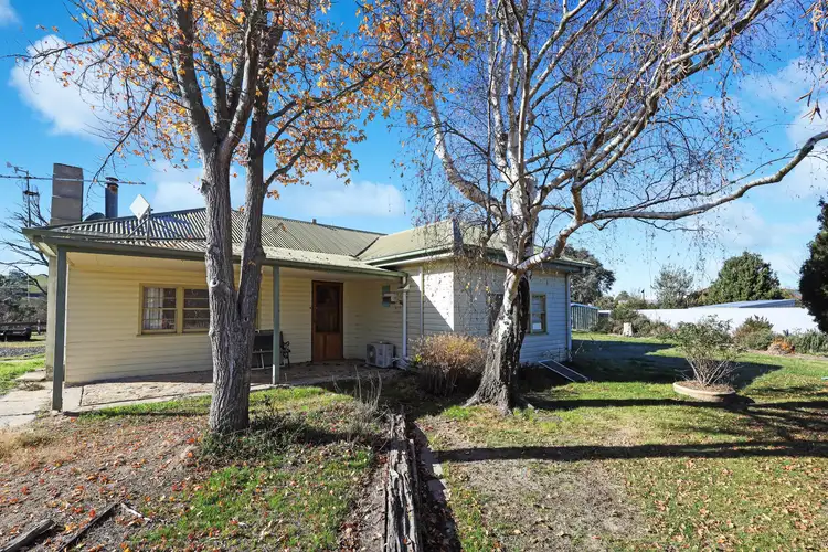 93 Bilton Street, Omeo VIC 3898