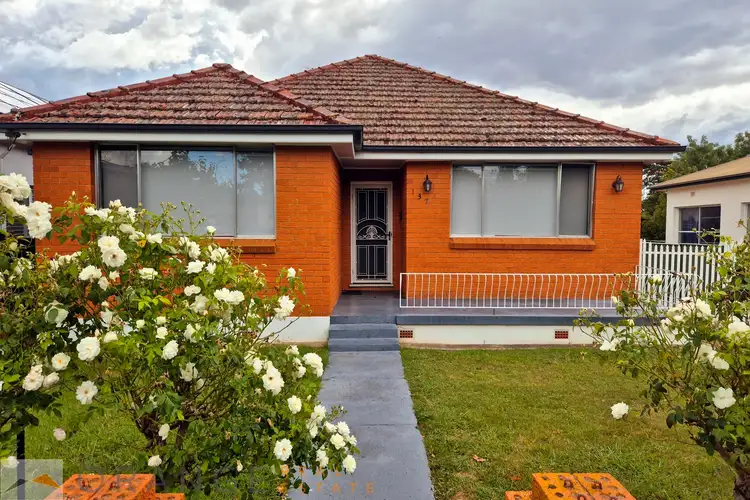 137 Clinton Street, Orange NSW 2800