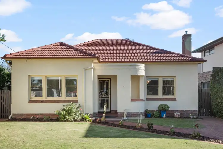 21 Surrey Street, Grange SA 5022