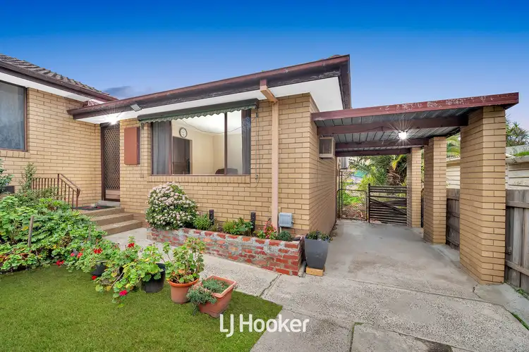 2/34 Wilma Avenue, Dandenong VIC 3175