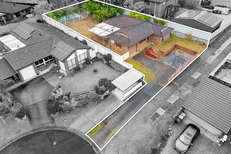 9 Diamond Place, Eagle Vale NSW 2558