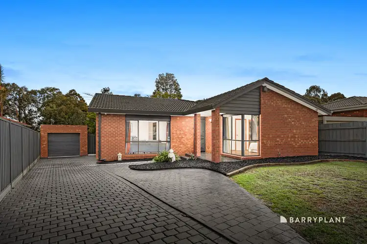 14 Medlar Court, Mill Park VIC 3082