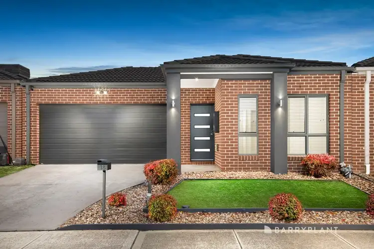 18 Adoquin Street, Doreen VIC 3754