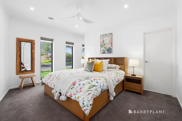 Fifth view of Homely house listing, 32 Resort Boulevard, Doreen VIC 3754