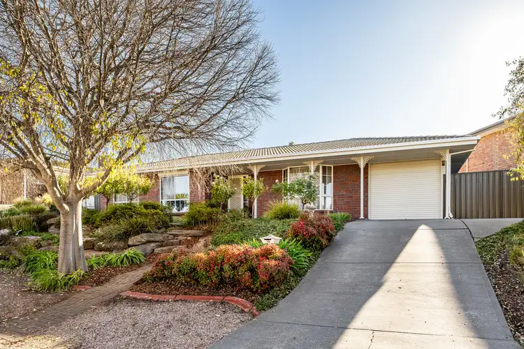18 Barrett Court