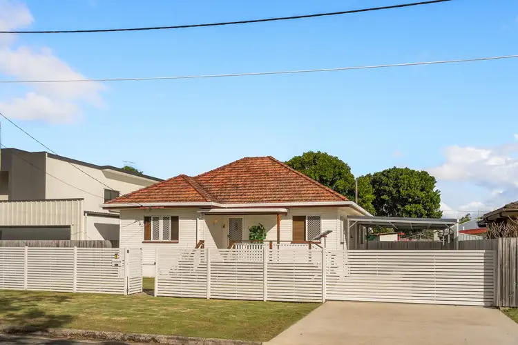 7 Ewart Street, Clontarf QLD 4019