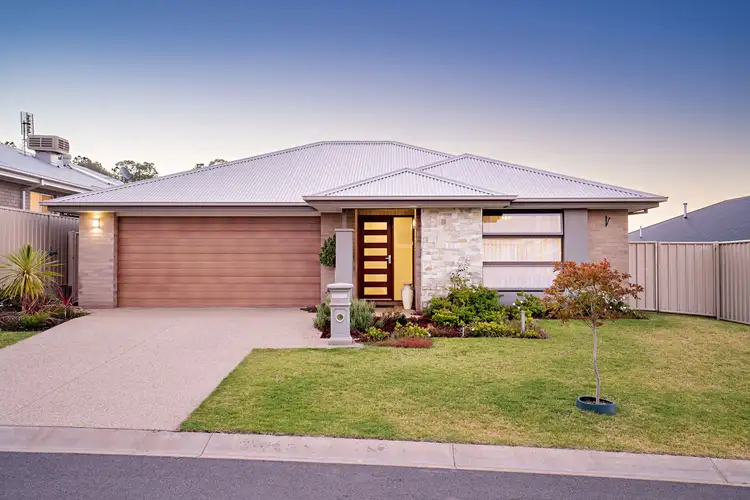 Main view of Homely house listing, 6 Gurney Crescent, Wodonga VIC 3690