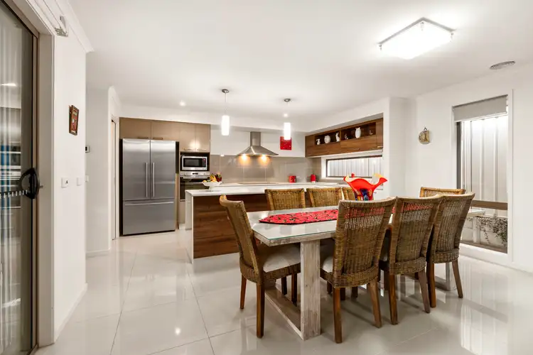 Fifth view of Homely house listing, 6 Gurney Crescent, Wodonga VIC 3690