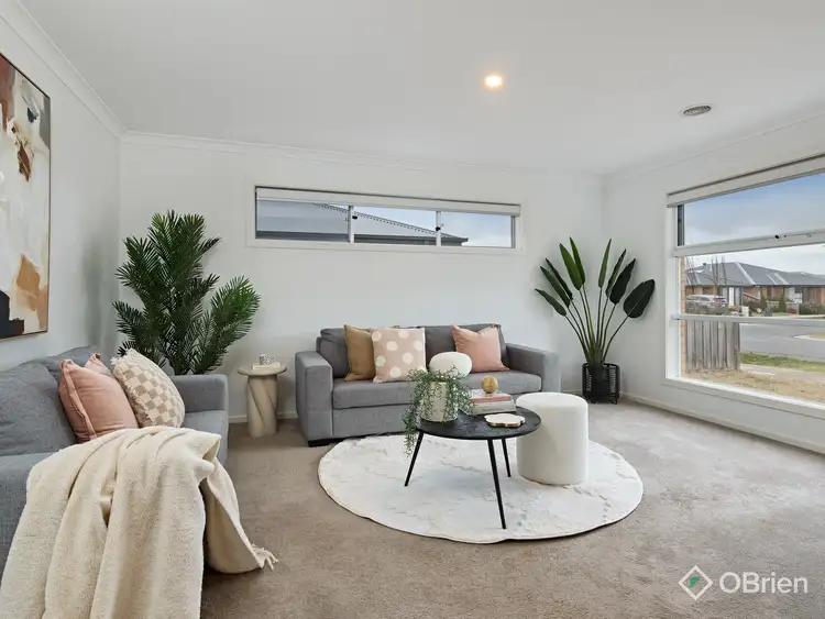Second view of Homely house listing, 6 Winslow Crescent, Warragul VIC 3820