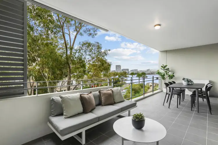 212/3 Amalfi Drive, Wentworth Point NSW 2127