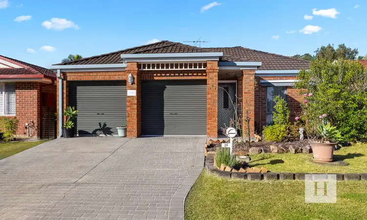 24 Newton Place, Blue Haven NSW 2262