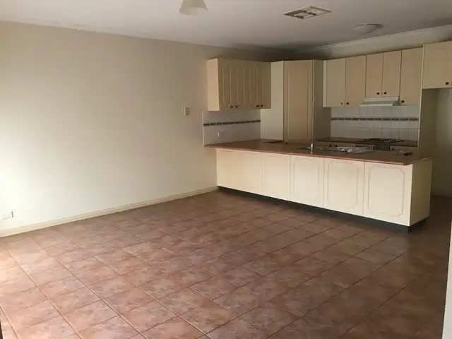 Third view of Homely townhouse listing, 1/13 Langtree Parade, Mildura VIC 3500